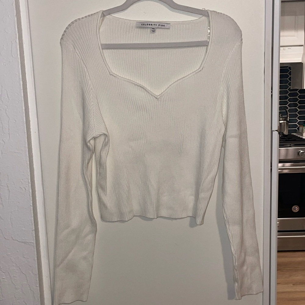 Celebrity Pink Sweetheart Ribbed Sweater in White | XXL